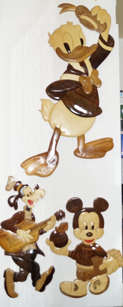 Bespreken Laat je zien idee Donald Duck - Goofy en Mickey Mouse - Houtsnijwerk losse Figuurtjes -  https://www.supermariobross.nl