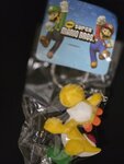 Yoshi Yellow Keychain Supermario action Figure Pvc Toy 5cm 