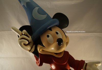 Mickey Fantasia Soceror apprentice Walt Disney Mickey Mouse met Toverhoed 60cm