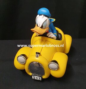 Donald Duck in Yellow Car Walt Disney Cartoon Comic Donald Driving angry Figur Boxed