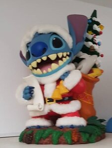 Stitch Santa Christmas Walt Disney Big Fig Limited of 250 Pieces