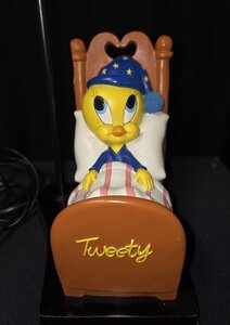 Tweety in Bed 20cm High Figurine Looney Tunes Cartoon Comic Warner Bros Lamp Used