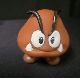 Goomba Pvc Toy Action Figure 7cm Nintendo 64 Super Mario Bros Merchandise