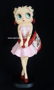 Betty Boop Holding Red Heart New in Box - Betty Boop Rood Hart Dekoratiebeeldje Nieuw