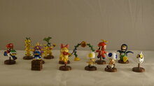 SETJE, 13 figuurtje&#039;s Shell Mario, Penguin Mario, Blauw en Gele Toad,Fishbone,Yoshi roze, Sea Urchin, Bramball, Propelle