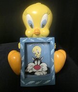 Tweety And Sylvester Photo Frame Warner Bros Looney Tunes rare vintage Figurine