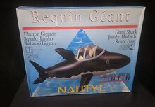 Kuifje reuze Haai  Opblaasbaar Giant Shark 205 cm Factory Sealed Box 1990
