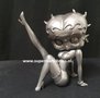 Betty Boop Leg Up Zilver kleur new in Box - betty boop one Leg Up Coloured Silver decoration Figure
