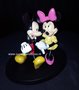 Mickey en Minnie Walking small 12 cm groot decoratiebeeldje - Mickey & Minnie wandelen Boxed
