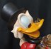 Scrooge Mc Duck on Treasure Chest - Walt Disney Dagobert Duck op Schatkist Polyester Beeld